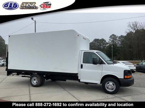 Used 2013 Chevrolet Express 3500 Extended image 8