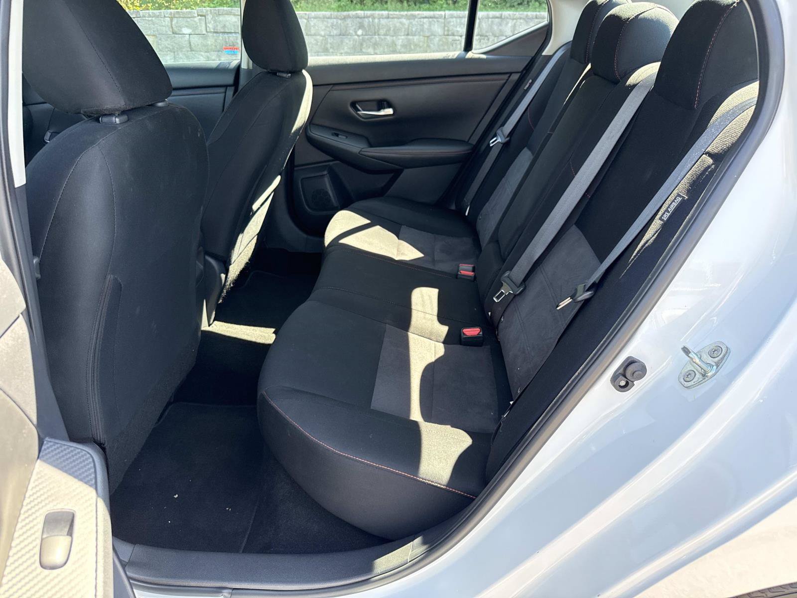 Used 2025 Nissan Sentra SR FWD image 28