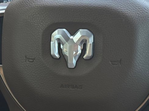 Used 2020 RAM 1500 Limited image 12