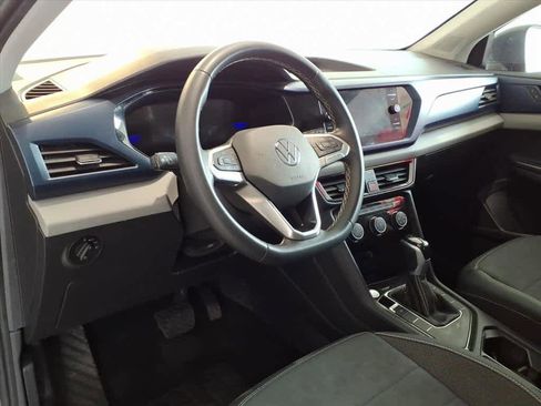 Certified 2023 Volkswagen Taos SE w/ Panoramic Sunroof Package FWD image 9