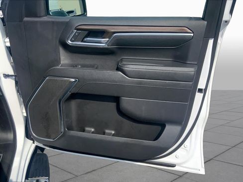 Used 2024 Chevrolet Silverado 1500 LT w/ Protection Package AWD/4WD image 23