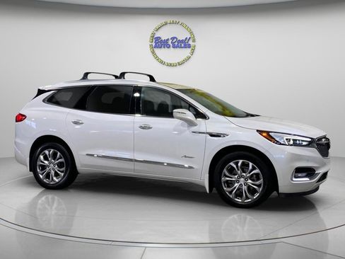Used 2021 Buick Enclave Avenir w/ Avenir Technology Package AWD/4WD image 7