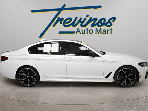 Used 2023 BMW 530i w/ M Sport Package RWD image 5