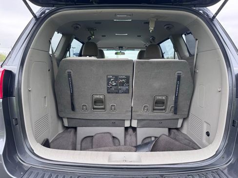 Used 2016 Kia Sedona LX w/ LX Convenience Package FWD image 40