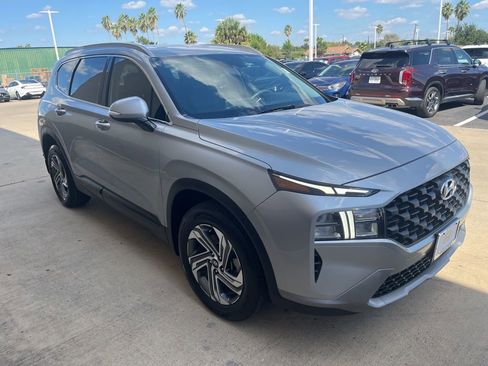 Used 2023 Hyundai Santa Fe SEL w/ Cargo Package image 4