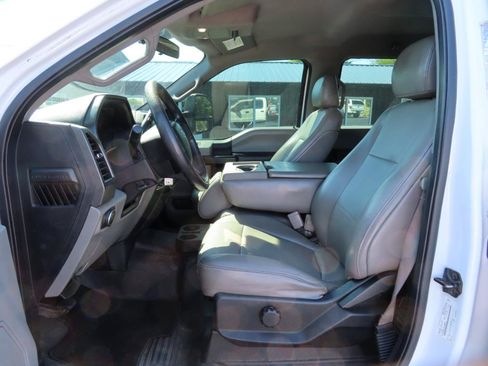 Used 2018 Ford F350 XL w/ Power Equipment Group AWD/4WD image 14