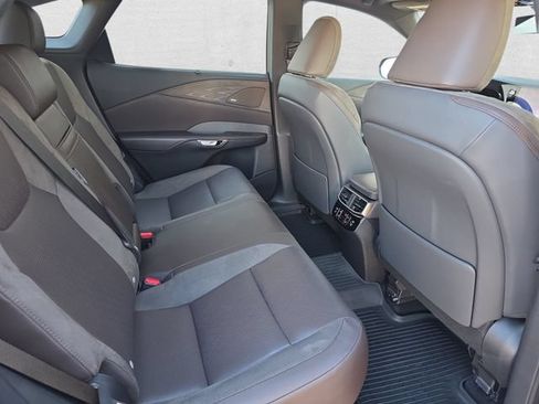Certified 2025 Lexus RX 450h AWD w/ Convenience Package image 11