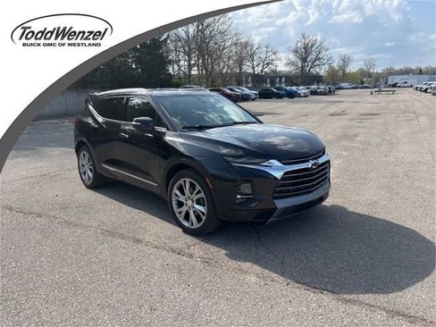 Certified 2019 Chevrolet Blazer Premier w/ Sun and Wheels Package AWD/4WD image 1