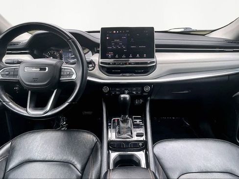 Used 2022 Jeep Compass Limited image 16