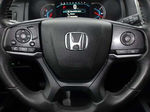 Used 2019 Honda Pilot Touring image 20