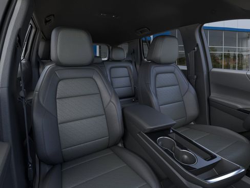 New 2025 Chevrolet Equinox LT w/ Convenience Package II image 16