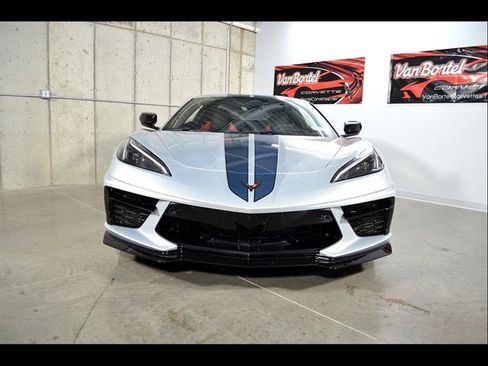 Used 2024 Chevrolet Corvette Stingray Preferred Cpe w/ Z51 Performance Package RWD image 4