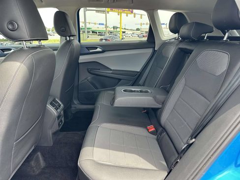 Certified 2024 Volkswagen Taos SE AWD/4WD image 13