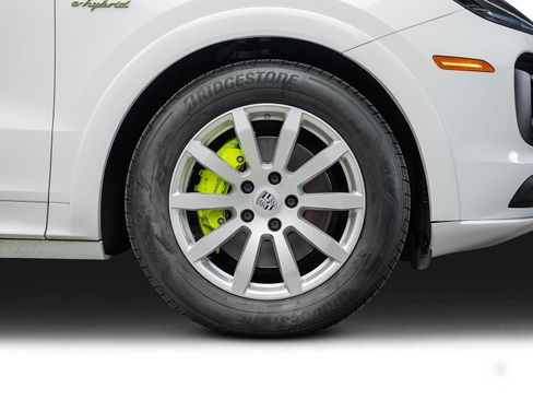 Used 2019 Porsche Cayenne E-Hybrid AWD/4WD image 26