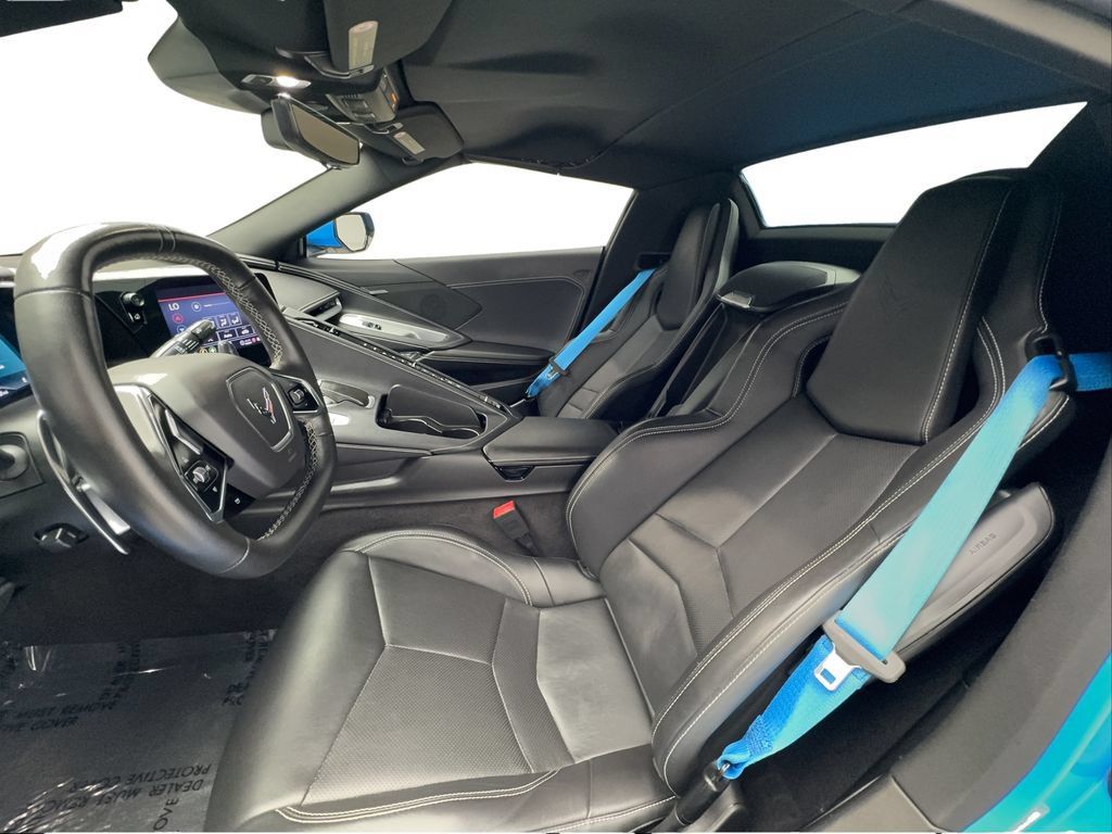 Used 2023 Chevrolet Corvette Stingray Convertible w/ Z51 Performance Package RWD image 22