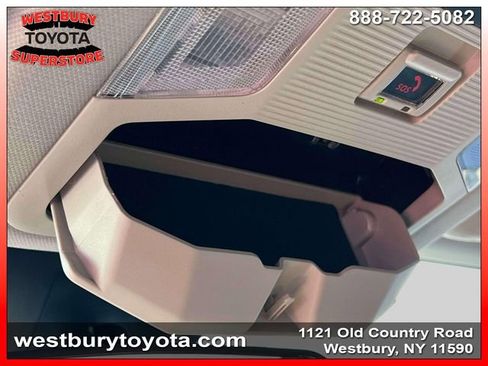 Used 2025 Toyota RAV4 XLE image 34