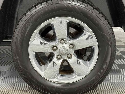 Used 2018 RAM 1500 Big Horn image 25