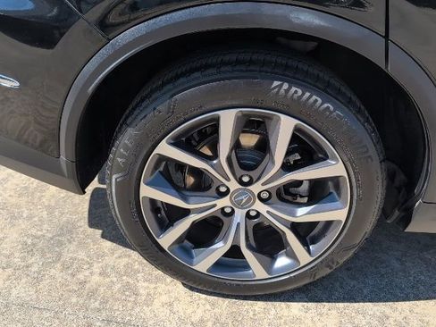 Used 2024 Acura MDX SH-AWD w/ Technology Package image 3