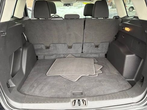 Certified 2017 Ford Escape SE image 28