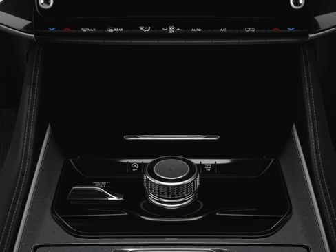 Used 2024 Jeep Wagoneer 4WD image 48