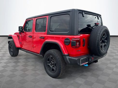 Used 2023 Jeep Wrangler Unlimited Rubicon 4xe w/ Cold Weather Group AWD/4WD image 8