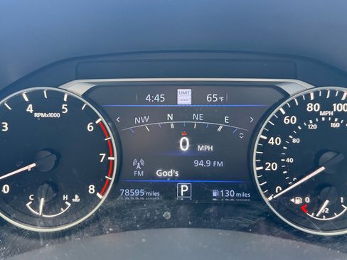Used 2023 Nissan Altima 2.0 SR FWD image 10