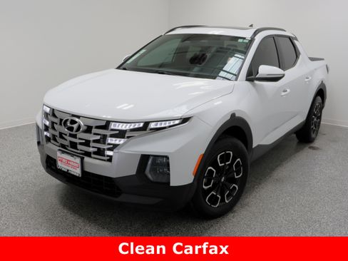 Used 2022 Hyundai Santa Cruz SEL Premium image 2