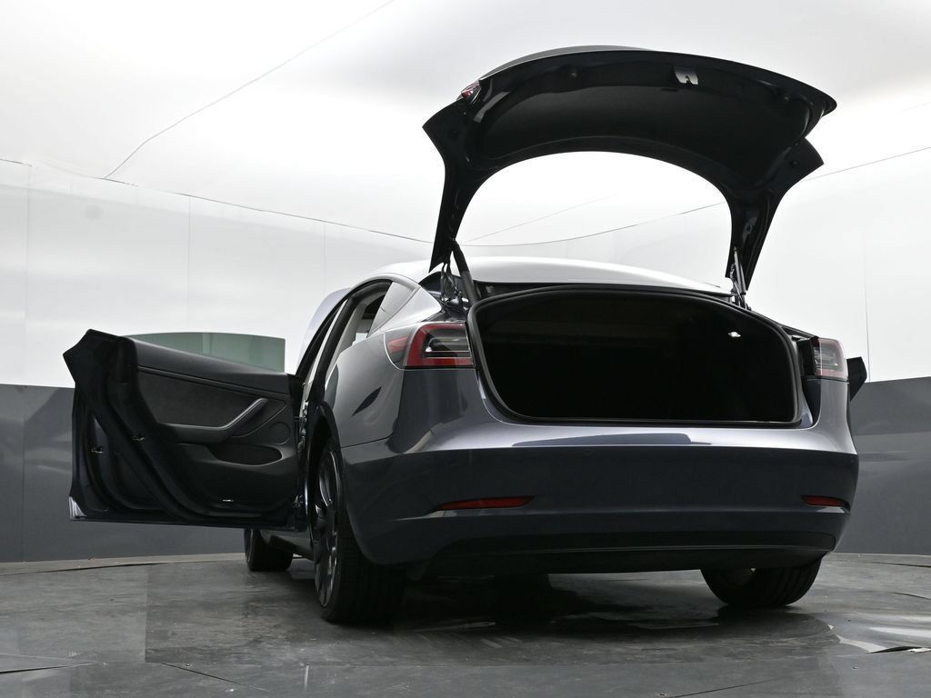 Used 2022 Tesla Model 3 Performance AWD/4WD image 35
