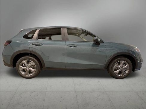 New 2026 Honda HR-V LX image 7