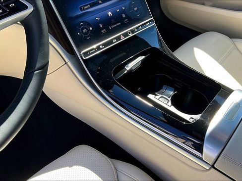 Certified 2023 Mercedes-Benz C 300 4MATIC Sedan image 14