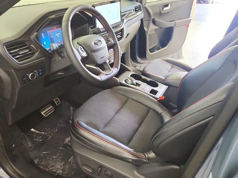 Used 2024 Ford Escape ST-Line w/ Tech Pack #1 AWD/4WD image 14