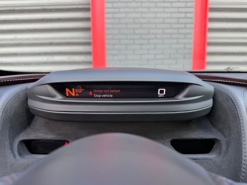 Used 2018 McLaren 720S RWD image 24