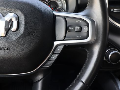 Used 2022 RAM 1500 Big Horn AWD/4WD image 30