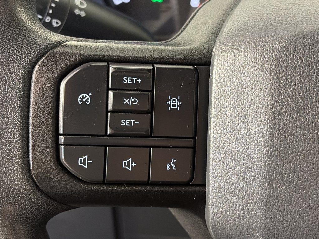 Certified 2022 Ford F150 XL w/ STX Appearance Package AWD/4WD image 17