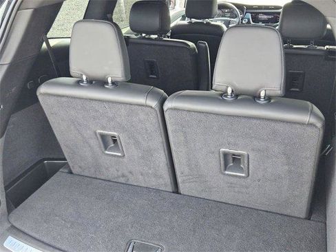 Certified 2025 Cadillac XT6 Premium Luxury image 21