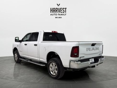 Used 2026 RAM 2500 Big Horn AWD/4WD image 4