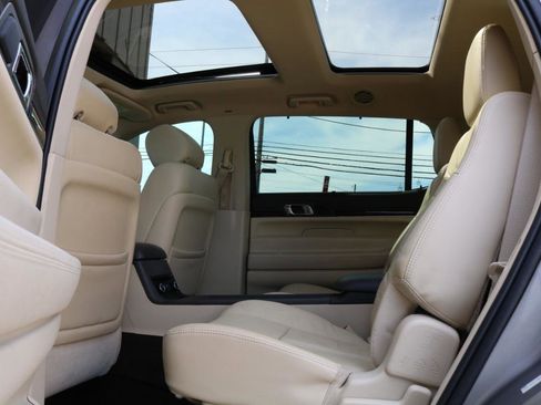 Used 2015 Lincoln MKT AWD w/ Equipment Group 201A image 36
