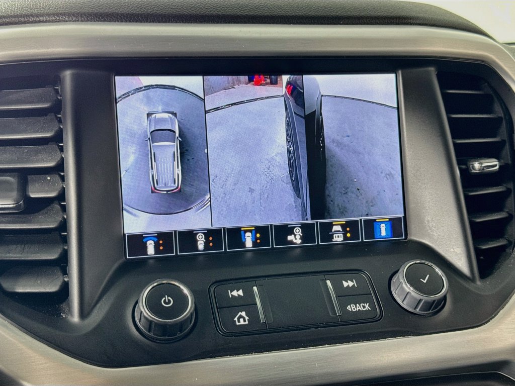 Used 2023 GMC Acadia SLT w/ Elevation Edition AWD/4WD image 37