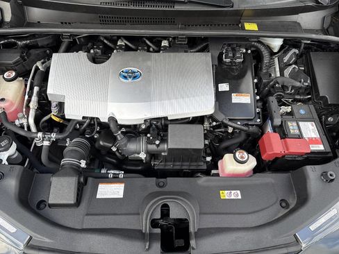 Used 2018 Toyota Prius Two w/ Prius Two Safety Plus Package FWD image 14