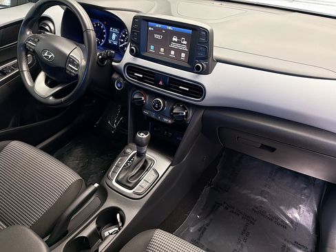 Used 2020 Hyundai Kona SEL FWD image 12