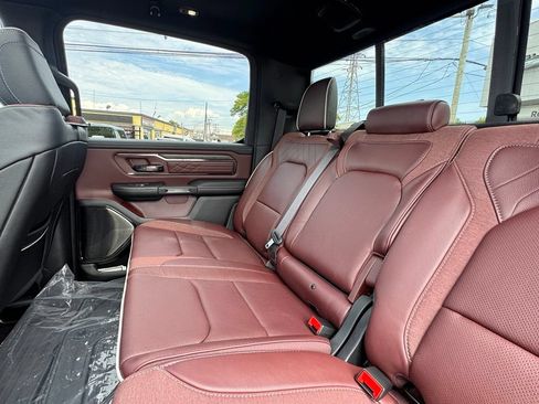 Used 2026 RAM 1500 Limited AWD/4WD image 17