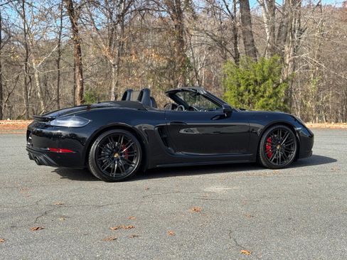 Used 2021 Porsche 718 Boxster GTS w/ Premium Package image 13