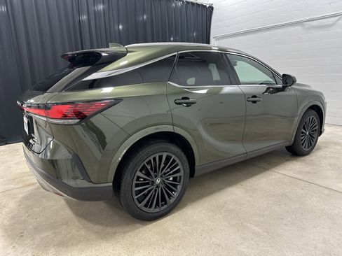 Used 2025 Lexus RX 350h w/ Accessory Package image 10