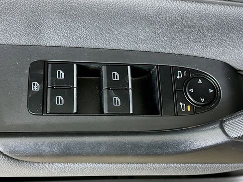 Used 2025 MAZDA CX-50 AWD 2.5 S w/ Premium Package image 15