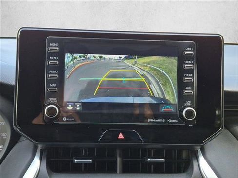 Certified 2021 Toyota Venza LE w/ Carpet Mat Package (TMS) AWD/4WD image 14