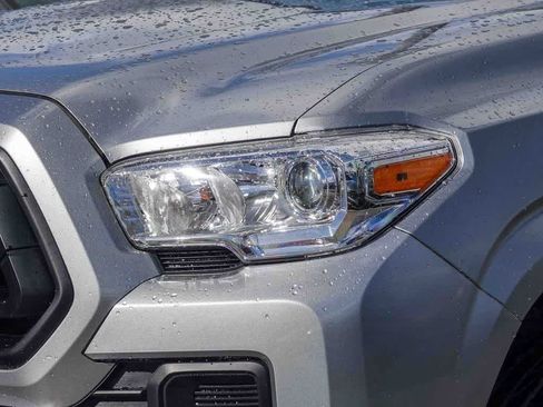 Used 2023 Toyota Tacoma SR image 8