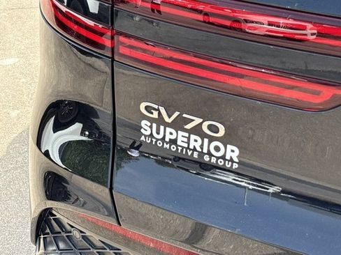 Used 2023 Genesis GV70 3.5T Sport w/ Sport Prestige Package AWD/4WD image 6