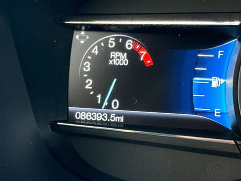 Used 2017 Ford Explorer XLT w/ Equipment Group 202A image 35