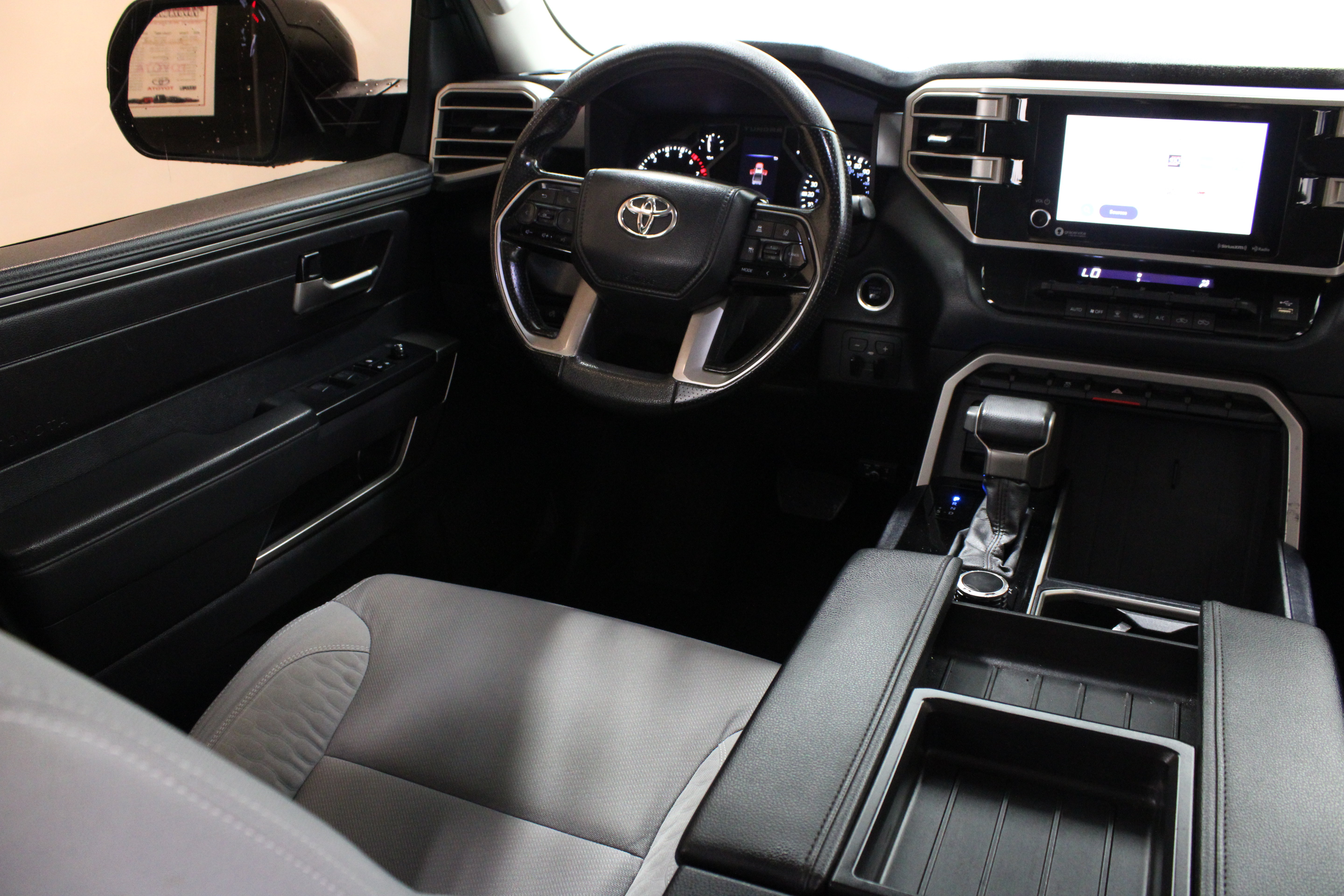 Used 2023 Toyota Tundra SR5 AWD/4WD image 30