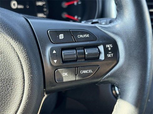 Used 2017 Kia Sorento EX w/ EX V6 Premium Package image 23